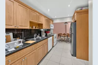 7135 Collins Ave #331, Miami Beach, FL 33141 - Photo 25
