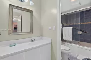 7135 Collins Ave, Miami Beach, FL 33141 - Photo 47