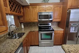1114 NW 124th Ct, Miami, FL 33182 - Photo 7