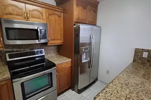 1114 NW 124th Ct, Miami, FL 33182 - Photo 9