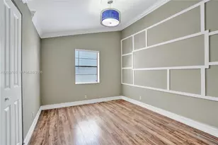 8204 SW 12th St, North Lauderdale, FL 33068 - Photo 11