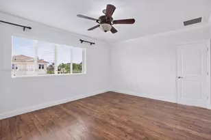 8961 SW 215th Terrace, Cutler Bay, FL 33189 - Photo 39
