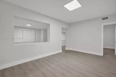 3030 NW 16th St #1, Miami, FL 33125 - Photo 15