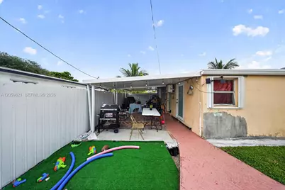6404 Grant Ct, Hollywood, FL 33024 - Photo 21