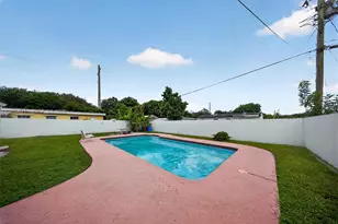 6404 Grant Ct, Hollywood, FL 33024 - Photo 23