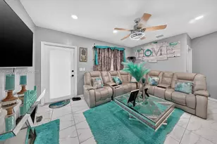 6404 Grant Ct, Hollywood, FL 33024 - Photo 7