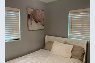 6404 Grant Ct, Hollywood, FL 33024 - Photo 13
