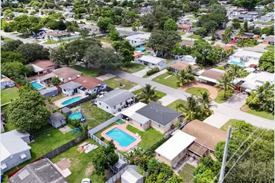6404 Grant Ct, Hollywood, FL 33024 - Photo 35
