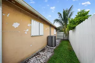 6404 Grant Ct, Hollywood, FL 33024 - Photo 29