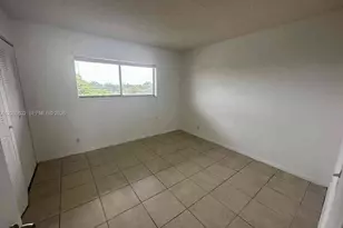 8620 N Sherman Cir, Miramar, FL 33025 - Photo 9