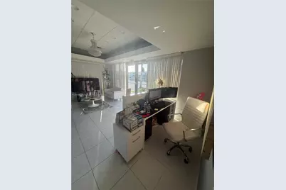 [Address not provided], Hallandale Beach, FL 33009 - Photo 13