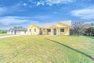 374 Parker St NE, Lake Placid, FL 33852 - Photo 3