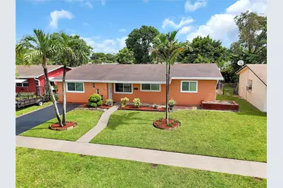 5921 NW 15th St, Sunrise, FL 33313 - Photo 3