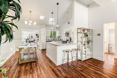 65 NW 116th St, Miami, FL 33168 - Photo 9