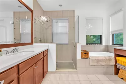 3575 W 97th St, Hialeah, FL 33018 - Photo 19