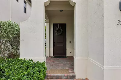 3575 W 97th St, Hialeah, FL 33018 - Photo 5