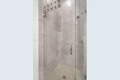 3575 W 97th St, Hialeah, FL 33018 - Photo 15