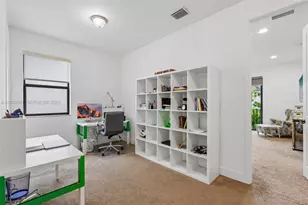 3575 W 97th St, Hialeah, FL 33018 - Photo 25
