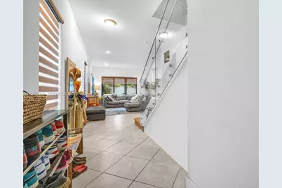 3575 W 97th St, Hialeah, FL 33018 - Photo 3