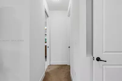 3575 W 97th St, Hialeah, FL 33018 - Photo 33