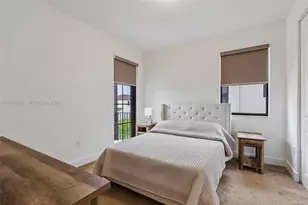 3575 W 97th St, Hialeah, FL 33018 - Photo 49
