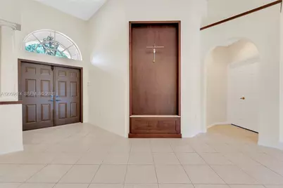 13746 NW 21st St, Pembroke Pines, FL 33028 - Photo 9