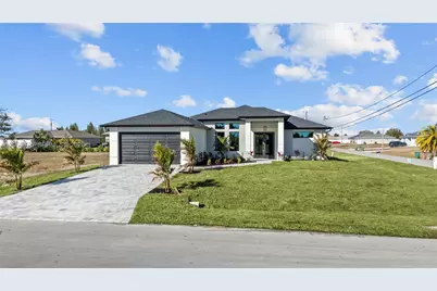 1430 6th Pl, Cape Coral, FL 33909 - Photo 1