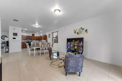 462 SE 33rd Ter, Homestead, FL 33033 - Photo 11