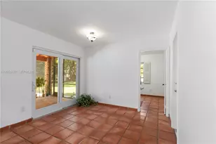 8520 SW 119th St, Unincorporated Dade County, FL 33156 - Photo 33