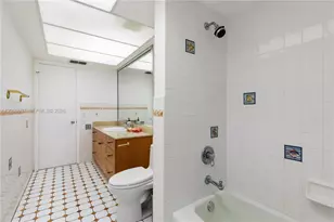 8520 SW 119th St, Unincorporated Dade County, FL 33156 - Photo 21