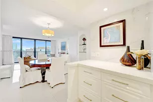 2201 S Ocean Dr, Hollywood, FL 33019 - Photo 9