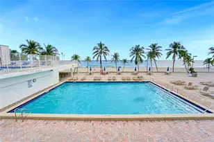 2201 S Ocean Dr, Hollywood, FL 33019 - Photo 29