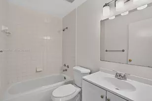6225 Kendale Lakes Circle, Miami, FL 33183 - Photo 23