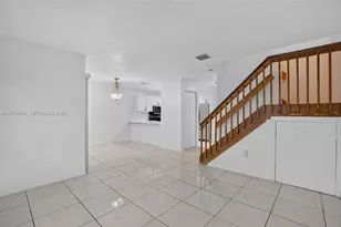 6225 Kendale Lakes Circle, Miami, FL 33183 - Photo 17