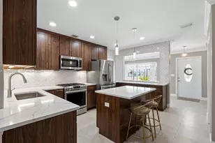 1419 Hummingbird Dr, Delray Beach, FL 33444 - Photo 15