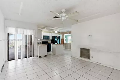 1419 Hummingbird Dr, Delray Beach, FL 33444 - Photo 29