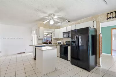 1419 Hummingbird Dr, Delray Beach, FL 33444 - Photo 13