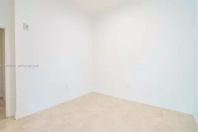1091 Galiano St #102, Coral Gables, FL 33134 - Photo 13
