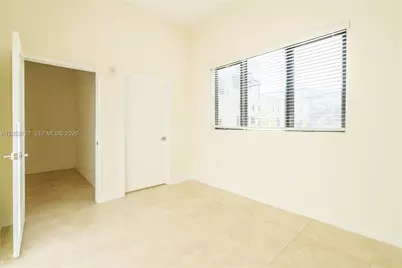 1091 Galiano St #102, Coral Gables, FL 33134 - Photo 15