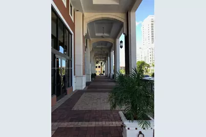 8390 SW 72nd Ave #710, Miami, FL 33143 - Photo 5