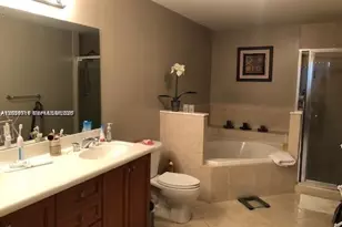 8390 SW 72nd Ave, Miami, FL 33143 - Photo 17