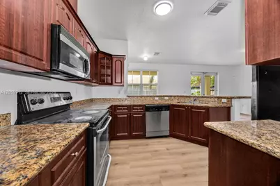 12745 SW 204th Ln, Miami, FL 33177 - Photo 15