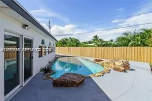 2185 Imperial Point Dr, Fort Lauderdale, FL 33308 - Photo 23