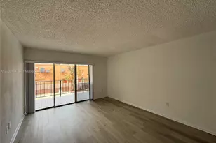 1900 W 68th St, Hialeah, FL 33014 - Photo 9