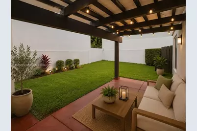 10085 NW 6th Ter, Miami, FL 33172 - Photo 31