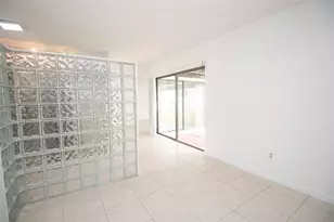 10085 NW 6th Terrace, Miami, FL 33172 - Photo 13