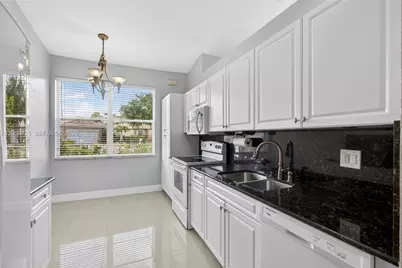 2151 Umbrella Cay, West Palm Beach, FL 33411 - Photo 11