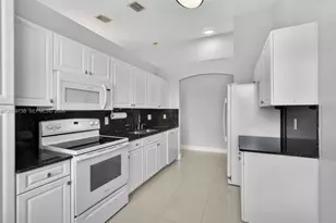 2151 Umbrella Cay, West Palm Beach, FL 33411 - Photo 13