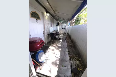 651 E 48th St, Hialeah, FL 33013 - Photo 41