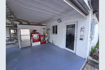 651 E 48th St, Hialeah, FL 33013 - Photo 21